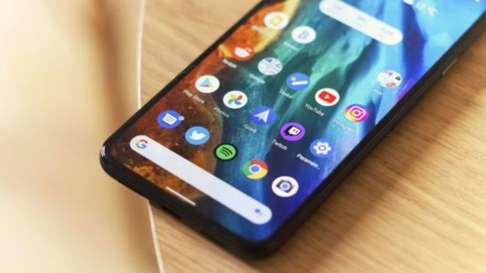 Ponsel Baru dengan Fitur Anti Intip Layar yang Canggih